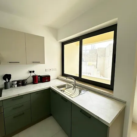 Upscale - Heart Of Paceville Apartament *